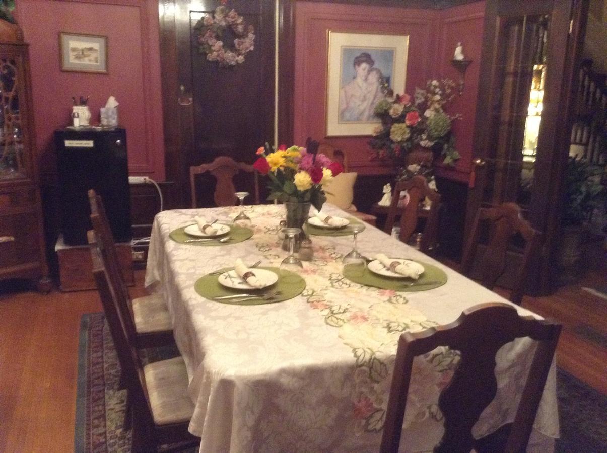 Hanover House Bed And Breakfast Niagara Falls Extérieur photo