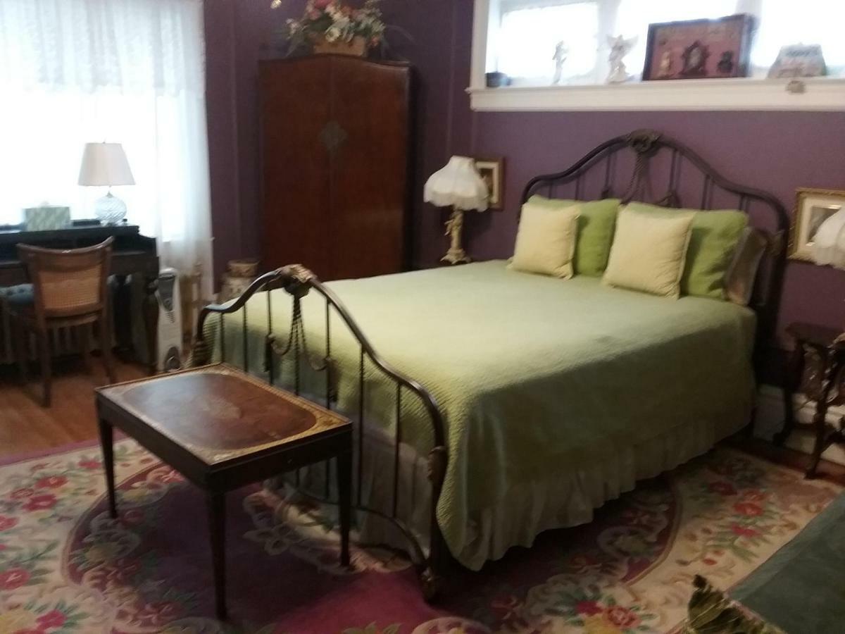 Hanover House Bed And Breakfast Niagara Falls Extérieur photo