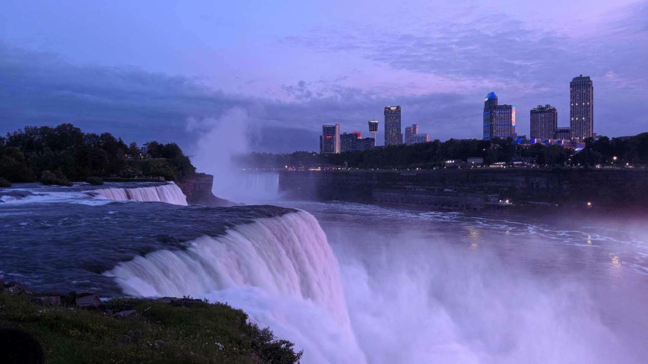 Hanover House Bed And Breakfast Niagara Falls Extérieur photo